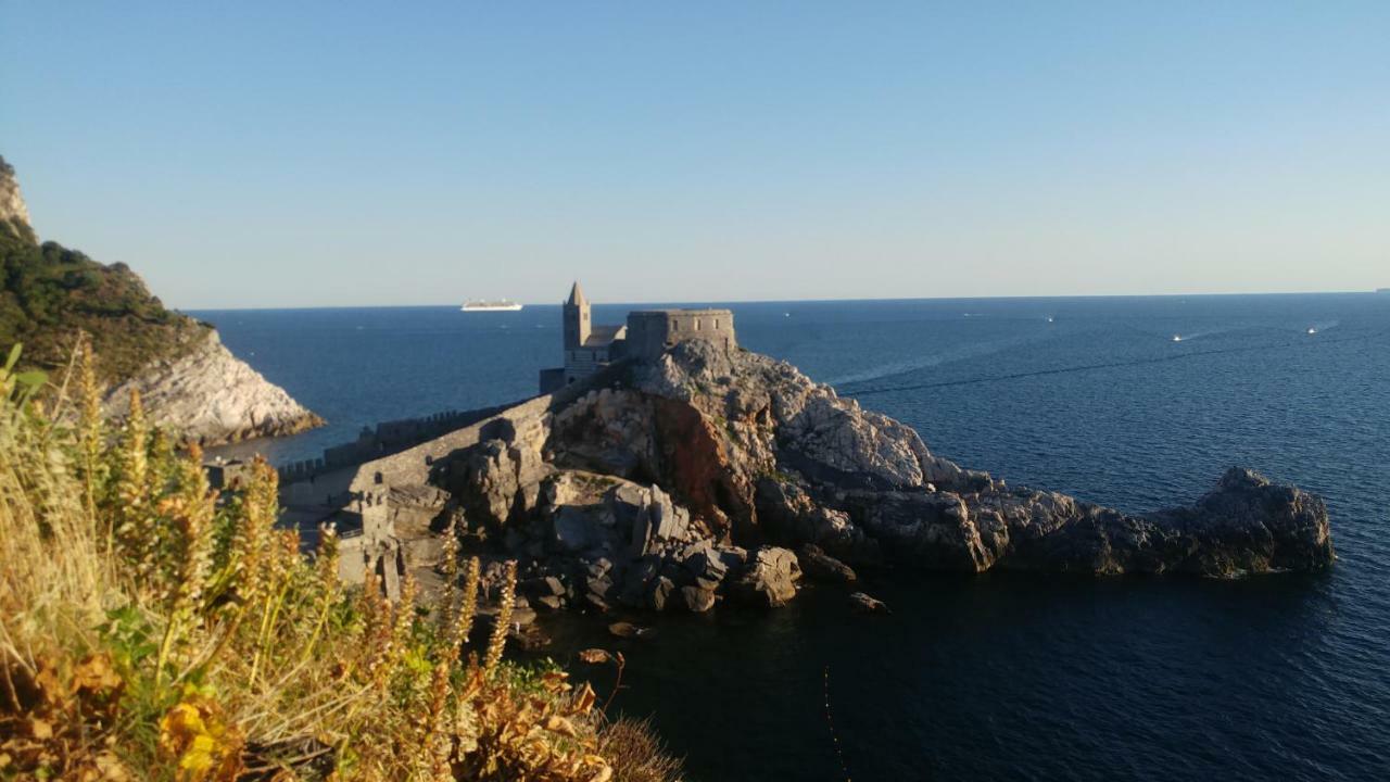 Casa Anna Villa Ceparana Bagian luar foto
