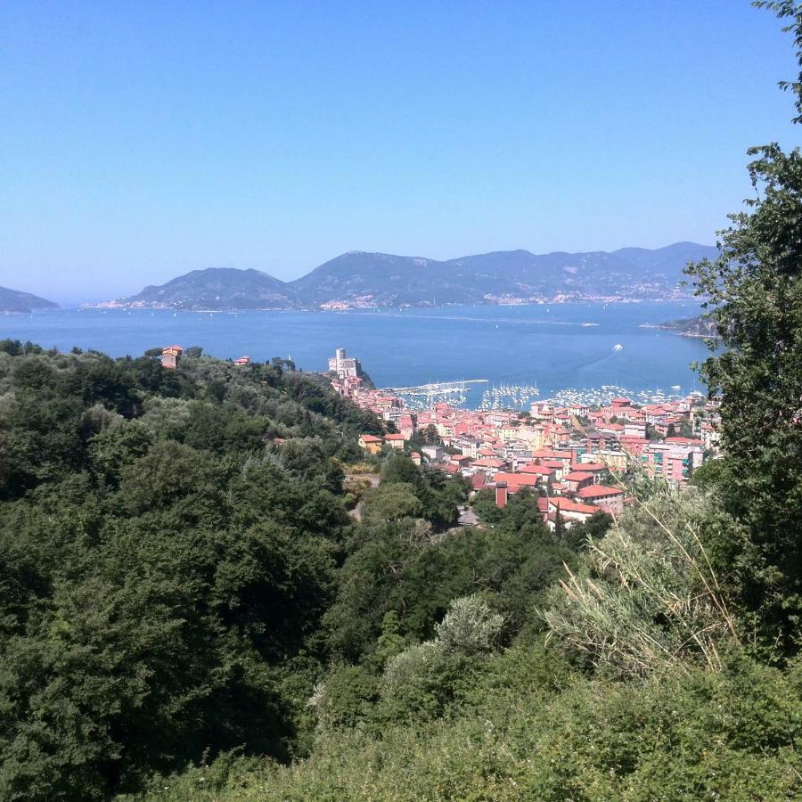 Casa Anna Villa Ceparana Bagian luar foto